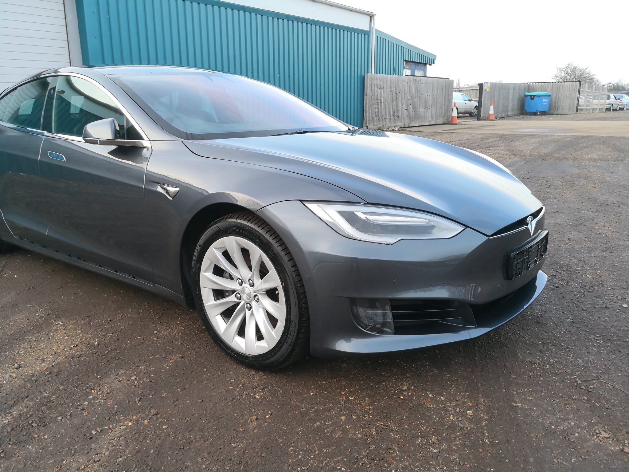 Tesla model online s 60d